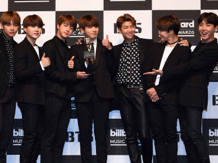 BTSも歌う“YOLO”と“No Money”に両極化する韓国若者の現状