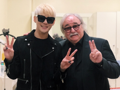 JYJジュンス、復帰作の『エリザベート』初公演を無事終了。原作者が大絶賛