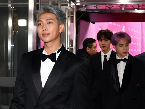 BTSの舞台裏を激写!! 独占写真で見る「ソウル・ミュージックアワード」