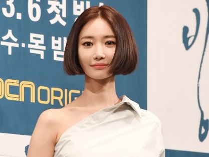 「V.Iが日本人事業家を接待するために呼んだ女優？」コ・ジュンヒが疑惑を否定