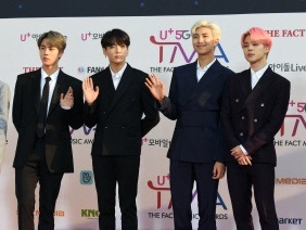 BTS、韓国初開催の授賞式で4冠達成！ ファンへの愛情あふれる受賞コメントも【PHOTO】