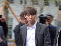 “麻薬容疑”パク・ユチョン、初公判が6月14日に決定