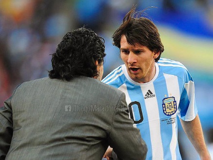 メッシのフリーキックが上達した理由は、マラドーナの“課外授業”にあった？