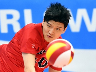 「デート暴力男の着陸地は…」韓国プロバレーのMVP選手にファンが復帰反対の“トラックデモ”