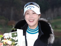 元女子ゴルファーのキム・ハヌル、“モデル並み”美スタイルに「一段と綺麗になった」と反響続々！【PHOTO】