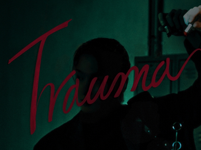 SF9、5カ月ぶりのカムバック！ポスター公開で謎が深まる…口紅を持っているのは誰？