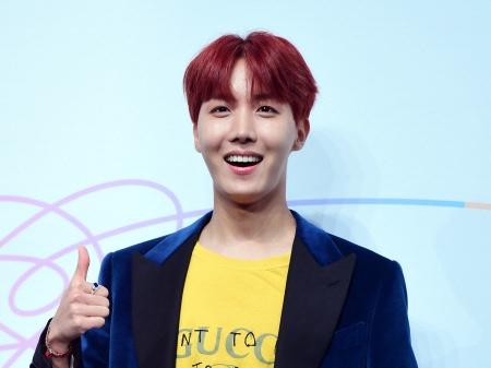 BTS・J-HOPE「僕だって泣いたりイライラすることもある」GQインタビューで見せた本音【PHOTO】