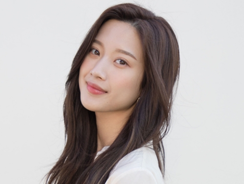 「美しい…」『女神降臨』女優ムン・ガヨン、女優仲間も称賛してしまうほどの美貌【PHOTO】