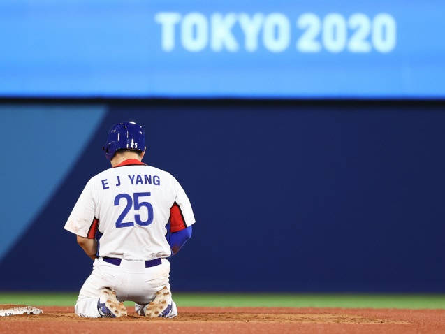 “日韓戦”では無安打の屈辱…東京五輪で不振続く韓国の“巨砲”は「守備専門」のまま終わるのか