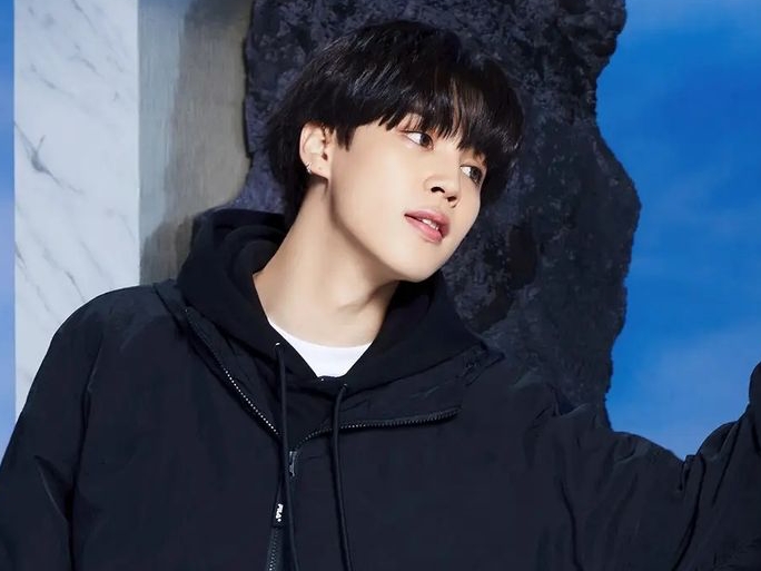 「黒髪マッシュ最強」BTSのJIMIN、“イノセントな雰囲気”でARMYを魅了「可愛すぎて頭抱える」【PHOTO】