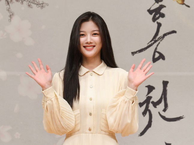 女優キム・ユジョンが語った“時代劇が上手になった秘訣”とは？『紅天機』制作発表会の模様