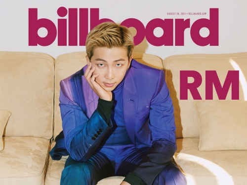 【写真】「色気すごい」BTSのRM、極上スーツ姿で見せた“大人の男ビジュアル”「一生ついていきます」