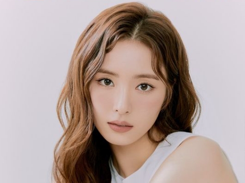 「この世のものとは思えん」シン・セギョン、“神秘的な美しさ”輝く新ビジュアル公開【PHOTO】