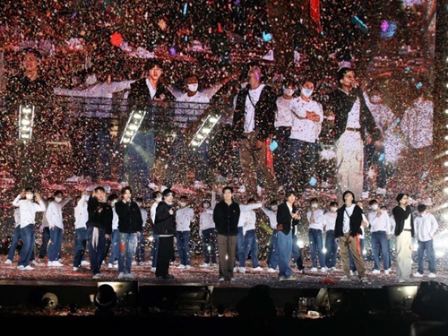 世界が熱狂したBTSオンラインコンサート！『BTS PERMISSION TO DANCE ON STAGE』を振り返る