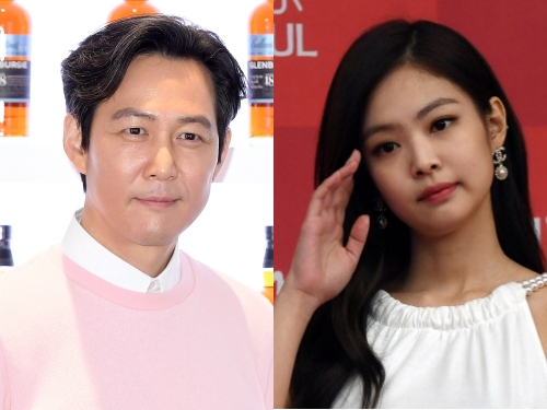 『イカゲーム』俳優イ・ジョンジェ、BLACKPINKジェニーとの“豪華すぎるツーショット”を公開！【PHOTO】