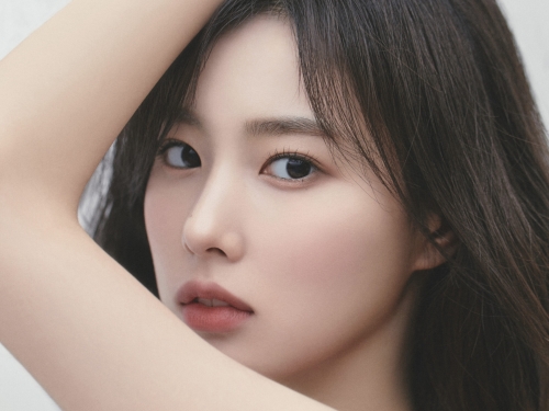 【写真】IZ*ONE“ビジュアル担当メンバー”の現在…カン・ヘウォンの最新カットに「とんでもない」