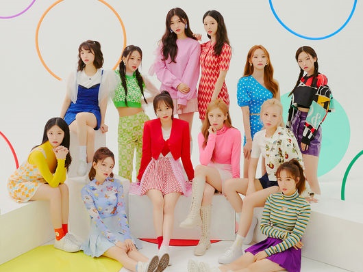 K-POPグループLOONAが日本デビュー曲を先行配信、SILEN TSIRENのすぅが作詞を担当