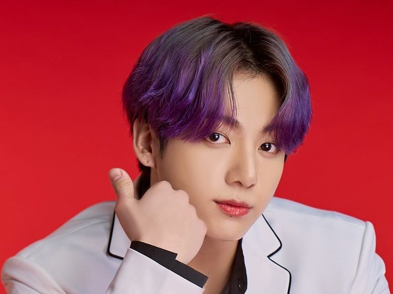 BTSが魅せた“美麗”コントラスト、ため息しか出ない唯一無二のビジュアル【PHOTO】