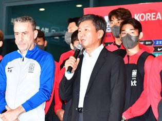 カタールW杯16強の日本代表、ボーナスは一体いくら？ 韓国は会長ポケットマネー投下で高額支給！