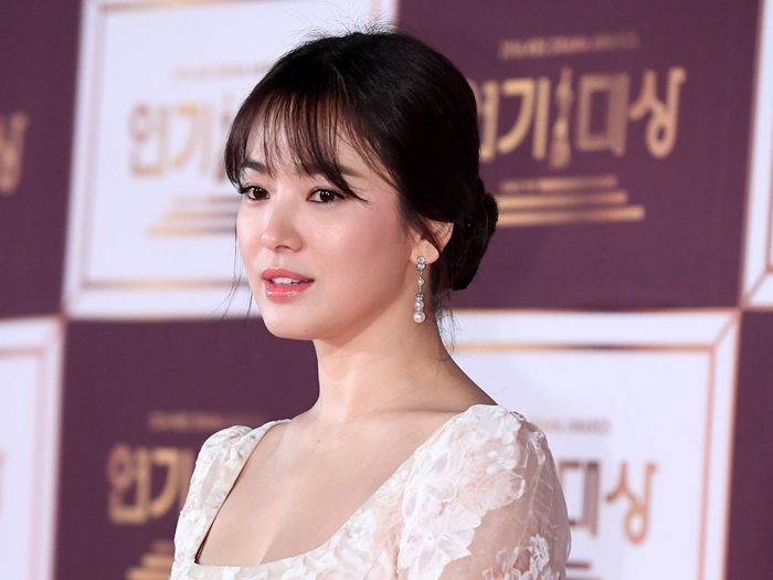 女優ソン・ヘギョ、ドラマが終わっても変わらぬ愛情を暴露…「本当に愛してる」【PHOTO】