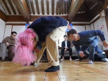 北京五輪で“BTS”を踊った韓国メダリスト、踊らなかった選手は「なぜ？」の質問にタジタジ…
