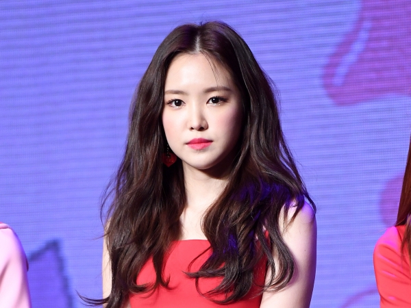 アイドル時代の細さはどこ？Apink出身ソン・ナウン、神スタイルがあらわに…【PHOTO】