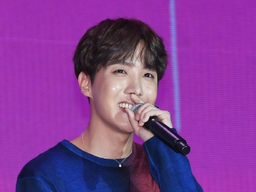 BTS・J-HOPEの神対応に絶賛の嵐！韓国タレントが本人からのDM公開「涙が出るメッセージ」