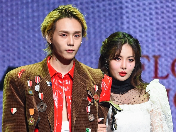 ステージ上での“熱々キス”が話題となった歌手イドン、ヒョナへのプロポーズと結婚の本音を語る