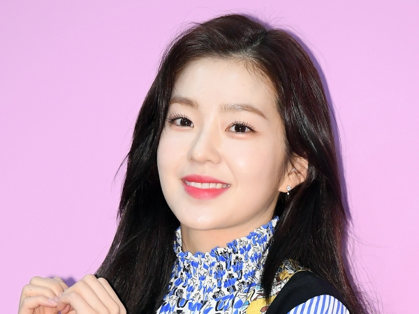 aespaとのコラボも話題！Red Velvetアイリーンの“モコモコピンク衣装SHOT”「さ、31歳!?えぐ」【PHOTO】