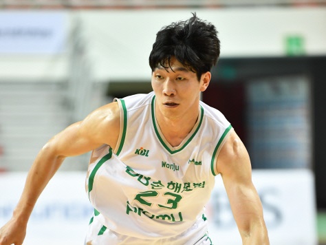 日本人選手と同僚だった韓国プロバスケ選手が飲酒運転事故…「警察調査中」とクラブ発表