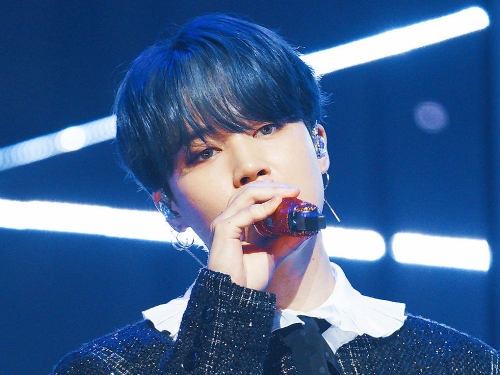 BTS・JIMIN、待望のソロデビューに拍車！“意味深長”なムードフォト公開でファンの好奇心を刺激