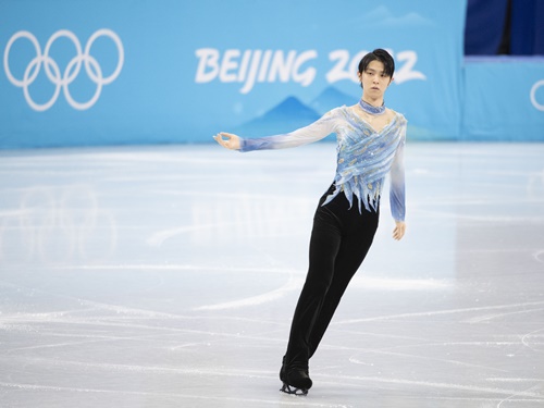 羽生結弦のミス招いた“穴”、韓国では“氷の質”が議論に「ヤマメ釣りじゃないから…」【北京五輪】