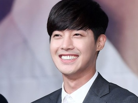 元恋人とのドロ沼裁判に勝利し結婚＆妊娠を明かした韓国歌手、妻との出会いから結婚生活を暴露！