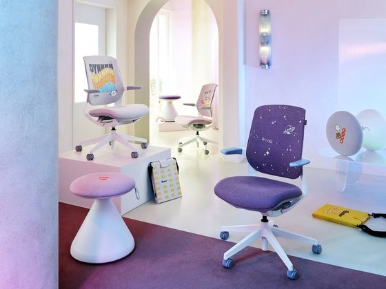 韓国で「BTSチェア」が発売へ！『Dynamite』『Butter』など人気曲をテーマに限定数量生産