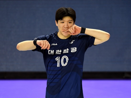“デートDV疑惑”のエースを招集できる？男子バレー韓国代表がメンバー選考に苦心している理由