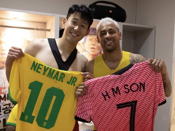 ネイマールとソン・フンミンが試合後にユニホーム交換、「天才の出会い」とブラジル協会【PHOTO】