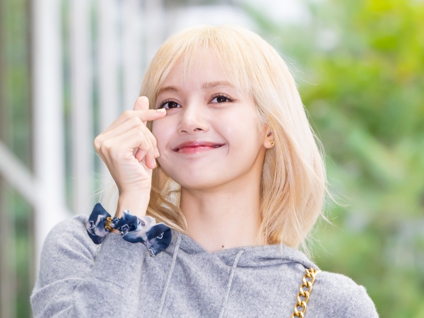 BLACKPINKリサ、一軒家を購入…ロッテグループ創業者の孫娘夫婦が暮らした豪邸、お値段は？