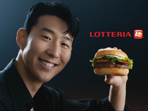 ソン・フンミンがロッテリアのCMに登場！韓国限定「韓牛プルコギバーガー」にかぶりつく