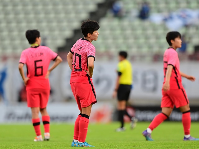 “女子日韓戦”で痛恨黒星…なでしこジャパンに敗れた韓国監督が悔しさあらわ「正直、信じられない」
