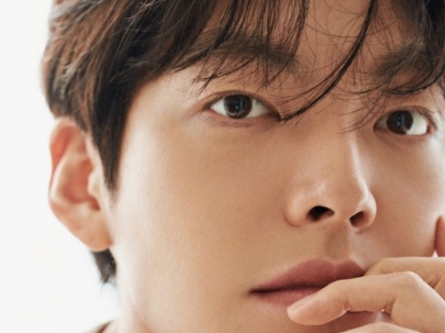 がんを克服したキム・ウビン、デビュー15年を迎えしみじみ「ここまでやってきて本当に良かった」【PHOTO】