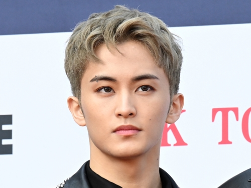 NCTの人気メンバー・マーク、新型コロナウイルスに感染「単独コンサートはマークを除いた6人で行う」【全文】