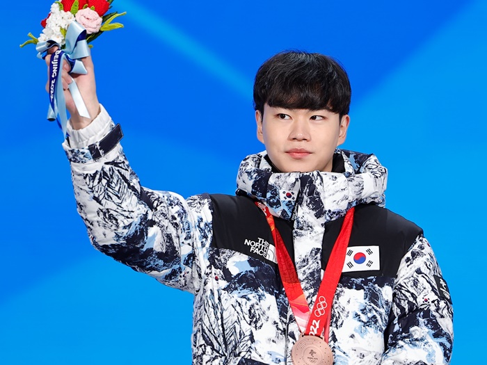 韓国で止まらないアスリートの飲酒運転事故…今度は冬季五輪メダリストが“選手村内”で飲酒運転