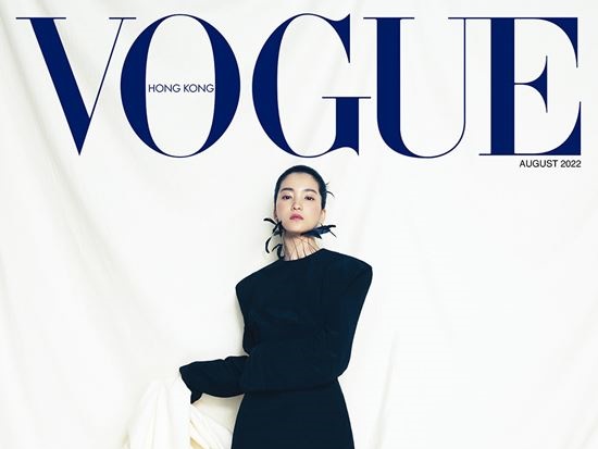 『二十五、二十一』キム・テリが香港版『VOGUE』に登場！「俳優にとって“人生は学校”」の理由【PHOTO】
