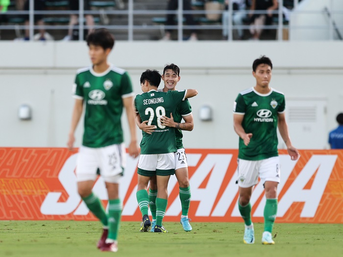 神戸とともにACLベスト8進出！“韓国勢対決”の死闘制した全北現代「準々決勝がどの相手であれ…」【一問一答】