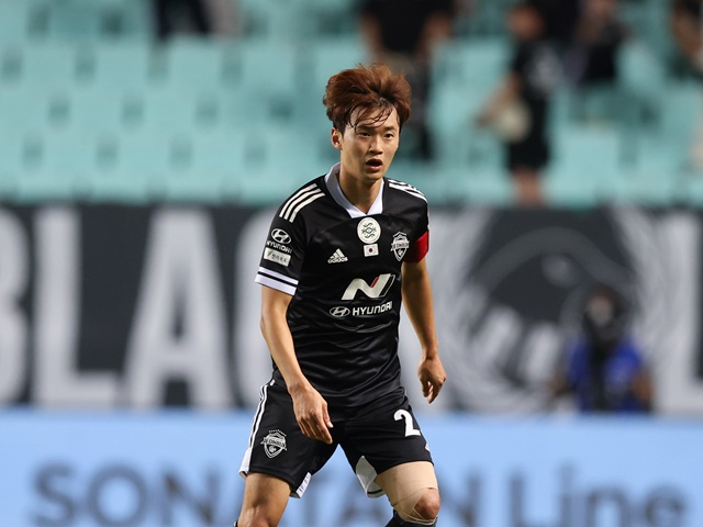 元アルビレックス新潟キム・ジンスがKリーグ1第32節ベストイレブンに選出！絶妙クロスで決勝点演出