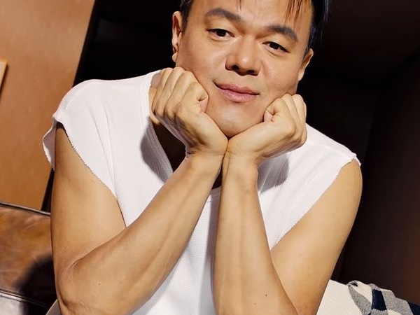 TWICEを生み出したJ.Y. Parkことパク・ジニョン、“あのアイドル”とともに世界5都市で踊りまくる！