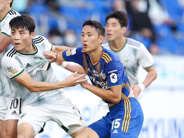 元鹿島チョン・スンヒョンが新主将に！韓国王者・蔚山現代が始動、元浦和MF江坂任らも合流