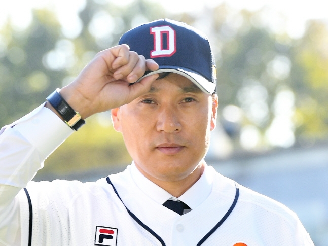 “監督イ・スンヨプ”の偉大な挑戦…「3年以内に韓国シリーズ」を目指すための第一歩とは【インタビュー】