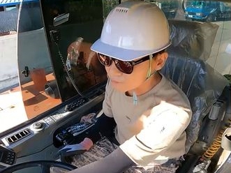 俳優チュ・サンウクの“ドジ”な姿に共演者も思わず唖然…普段見られないギャップで視聴者を魅了