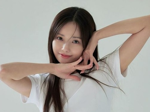 【写真】下着を堂々公開！NHK朝ドラ『虎に翼』女優ハ・ヨンス（33）、“大胆衣装”で登場